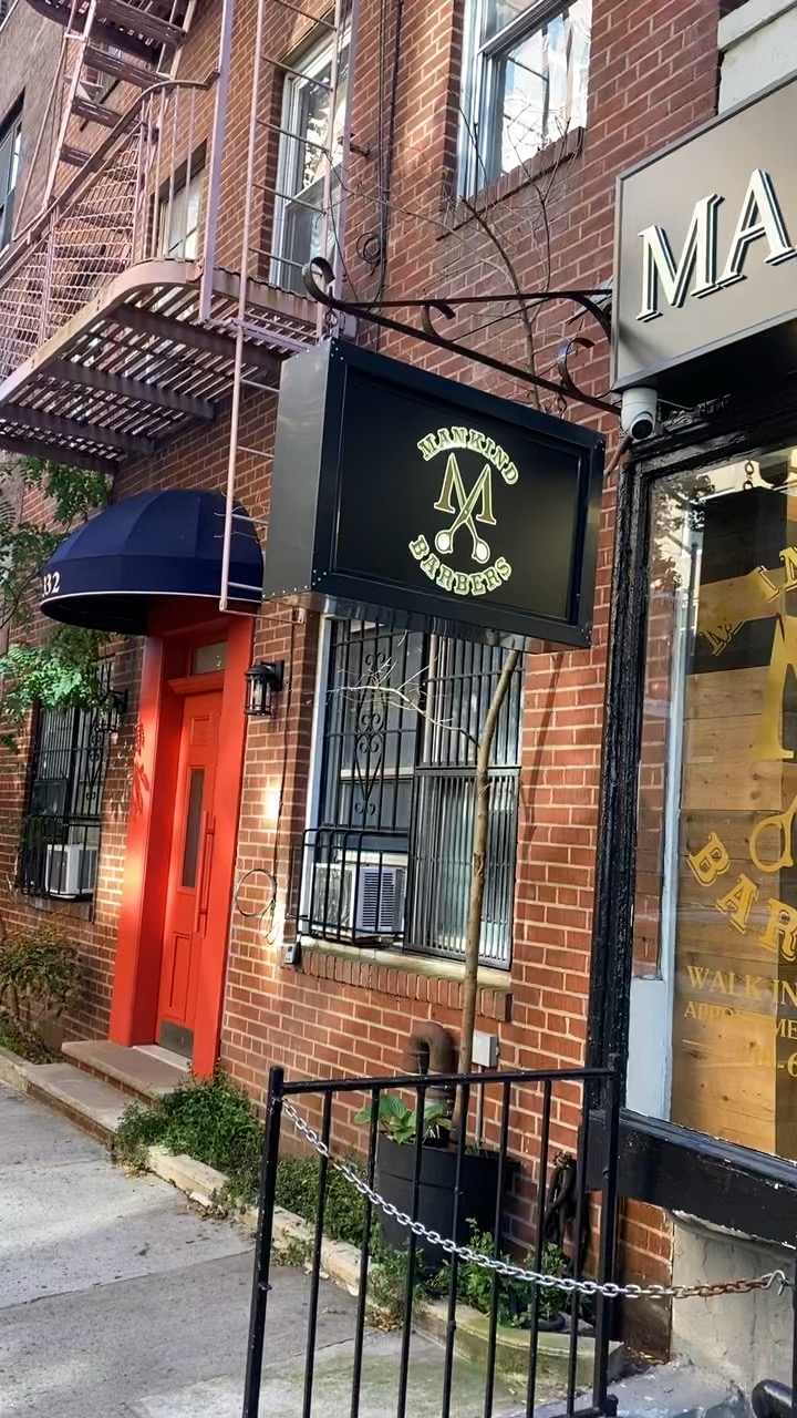 How often should someone with a Harlem high-top fade visit a barber for maintenance and touch-ups?