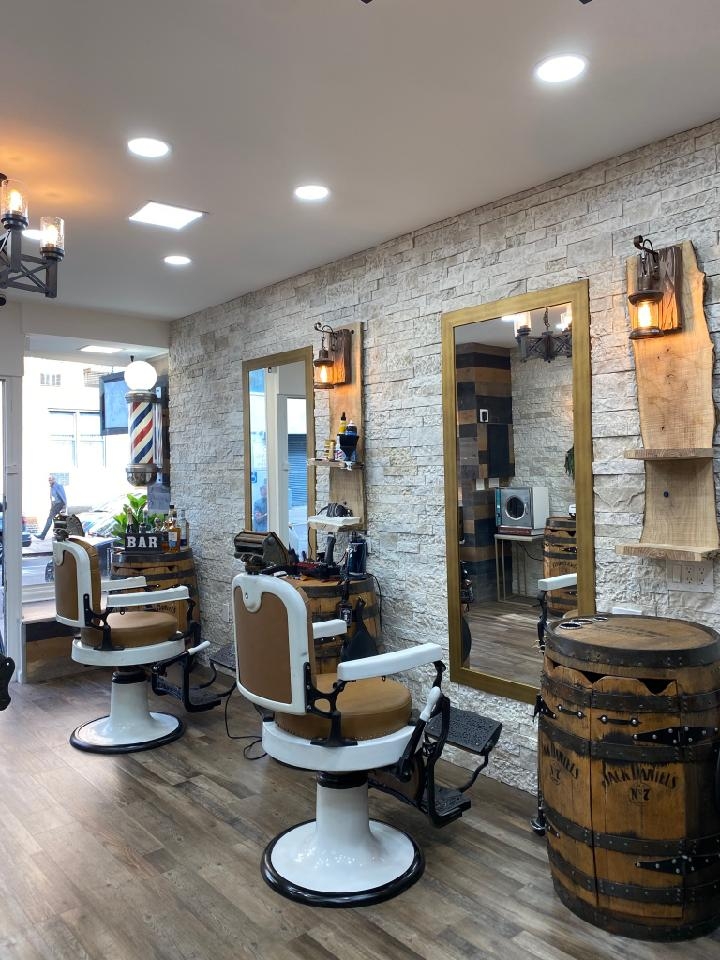 Men's Hair Coloring Specialists