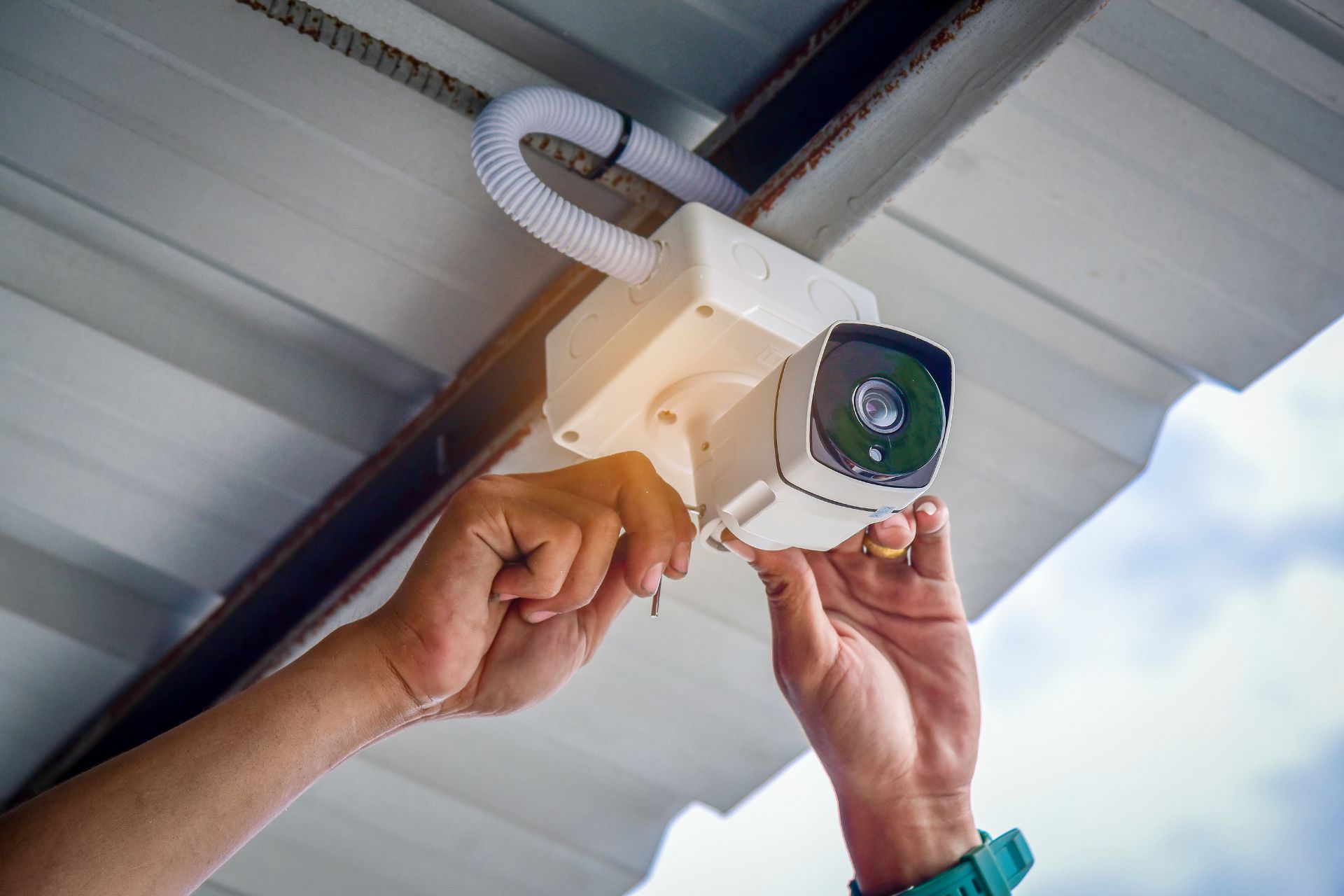 Tips for Setting Up Security Cameras for Brick and Mortar Businesses