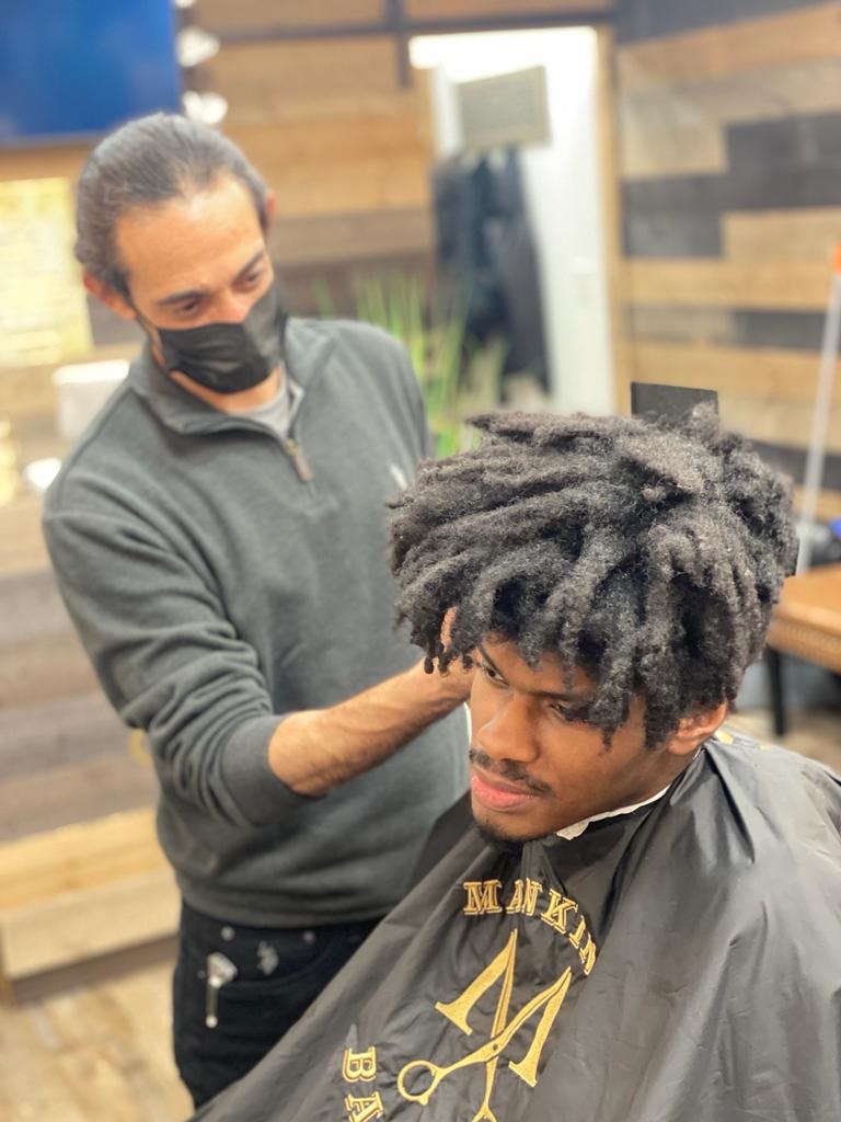 Understanding the Different Types of Conditioners for Men’s Hair Care